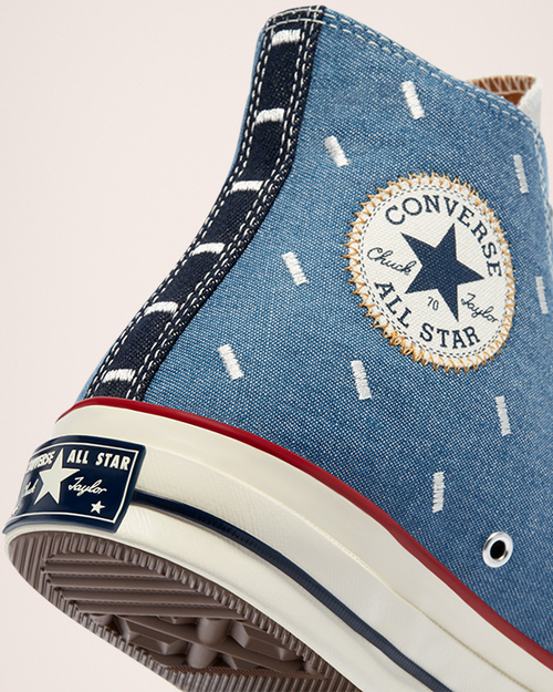 indigo blue color zoom in the logo