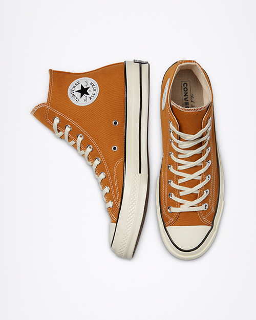 seasonal yellow color above