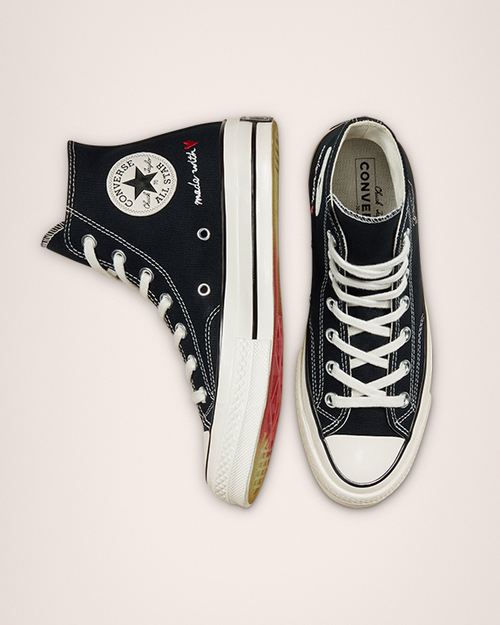 valentine black color above